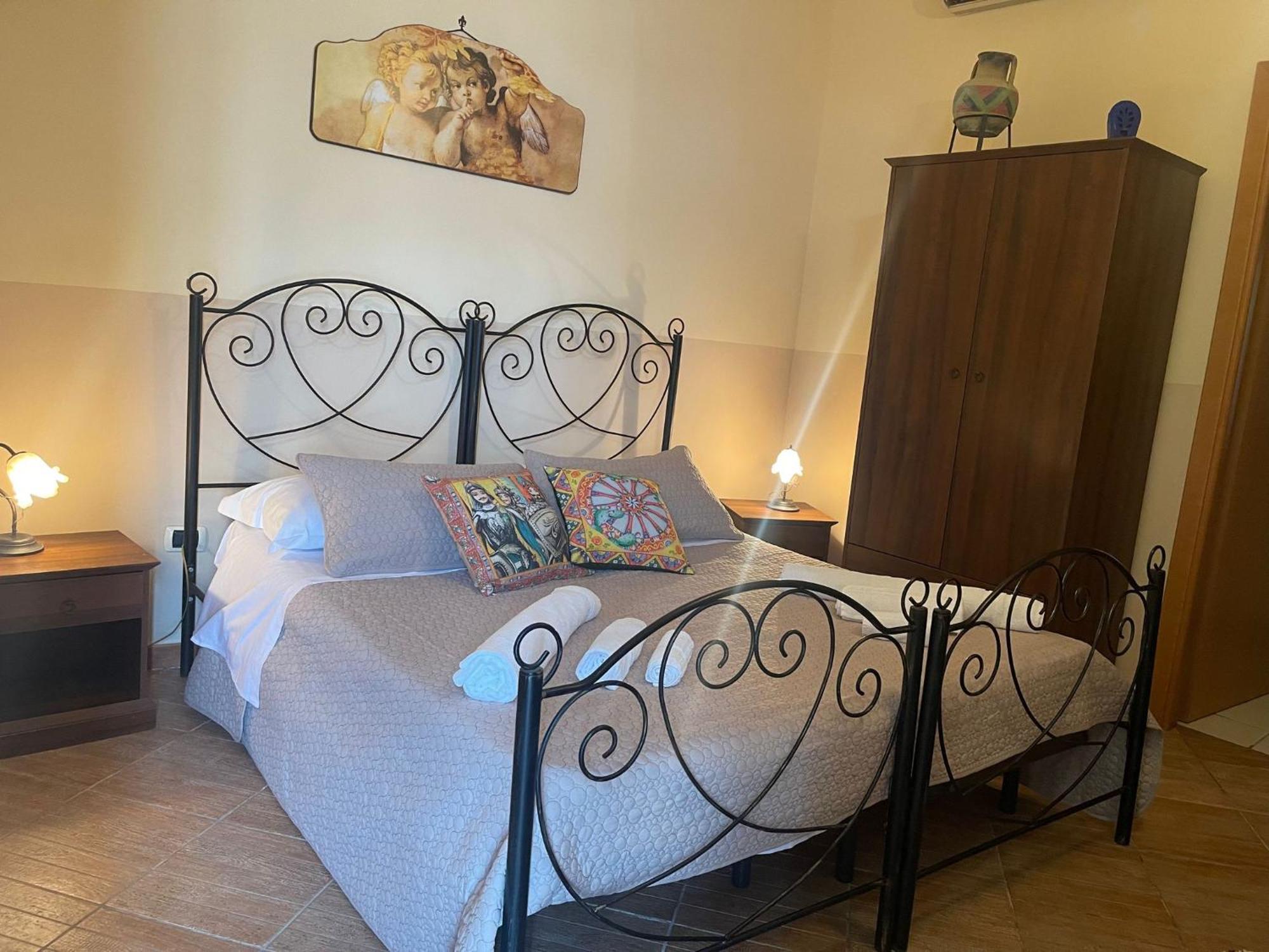 Bed And Relax-Il Maniero Bed & Breakfast Calatabiano Dış mekan fotoğraf
